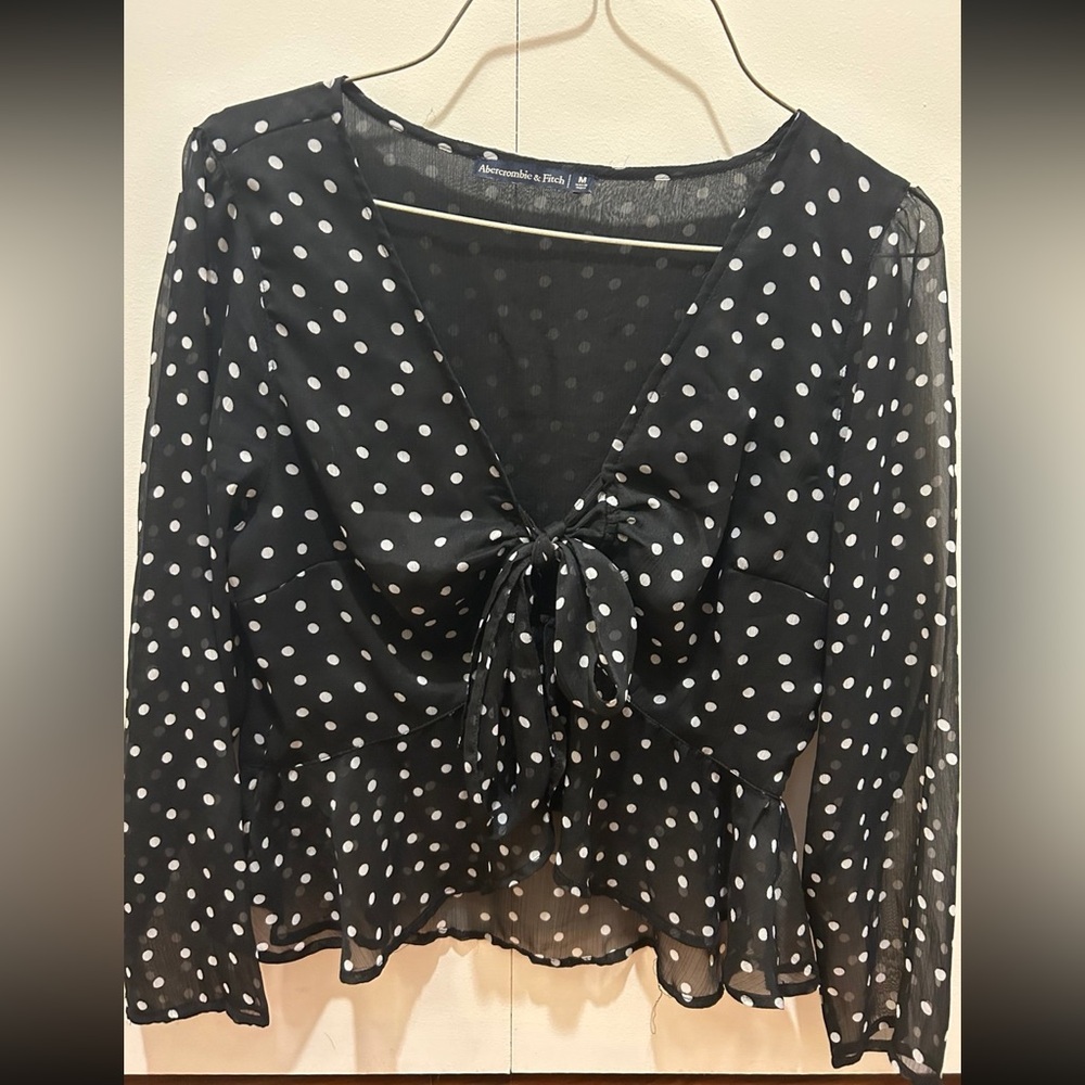 Abercrombie and fitch polka dot top